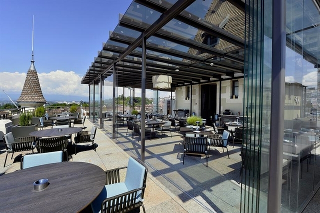 le sky lounge royal savoy